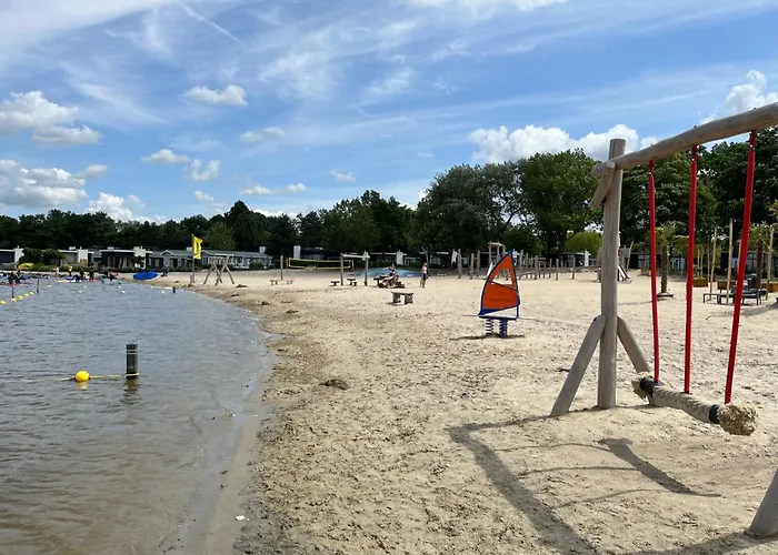 Holland Cube Nb 15 Im Europarcs Bad Hoophuizen - 6 Personen Apartamento