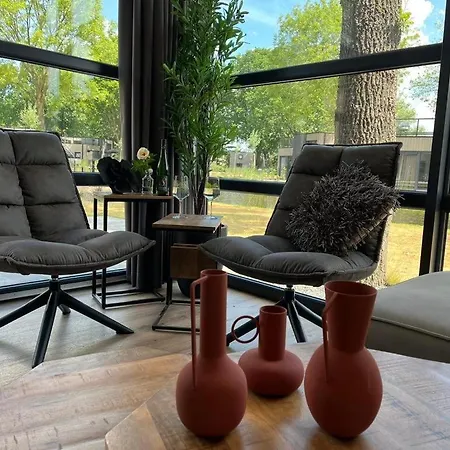 Holland Cube Nb 15 Im Europarcs Bad Hoophuizen - 6 Personen Daire *