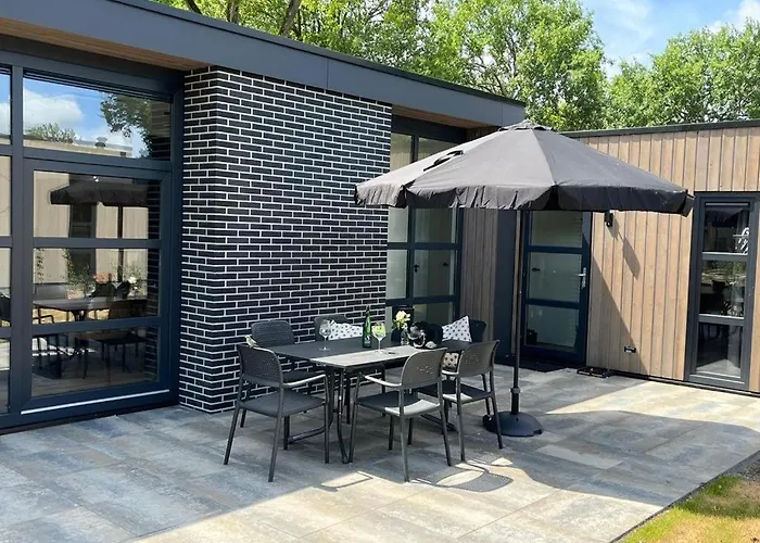 Holland Cube Nb 15 Im Europarcs Bad Hoophuizen - 6 Personen Daire